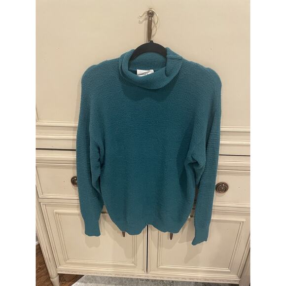 Aritzia Wilfred Free Forest Green Nylon Turtleneck Oversize Sweater. So Soft. XS - Picture 1 of 5